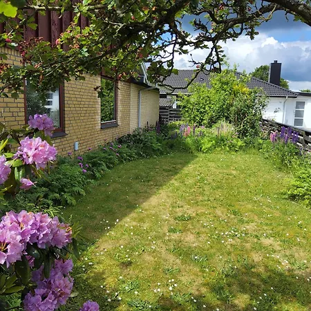 Family Friendly A, Garden, 900m Legohouse, Lalandia, Legoland Apartment